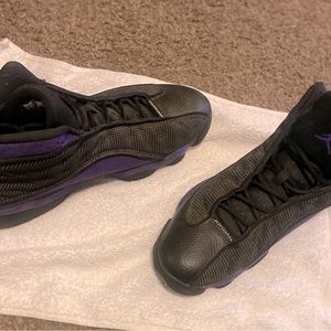 Jordan 13 Court Purple LIKE NEW, only worn twice men’s size 13